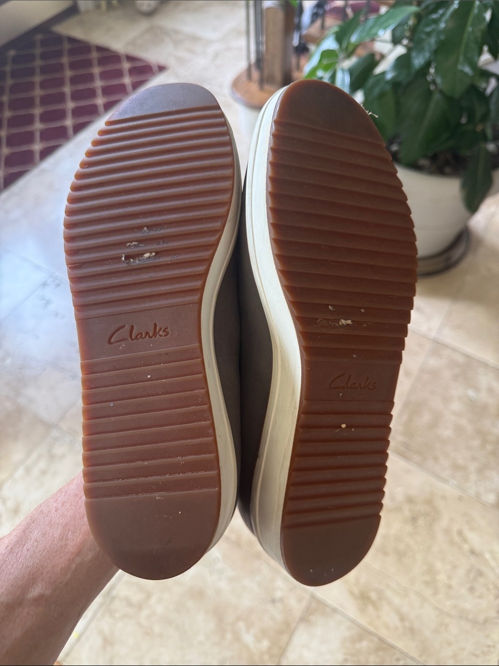 CLARKS ladies size 8 1/2 - Picture 10 of 11